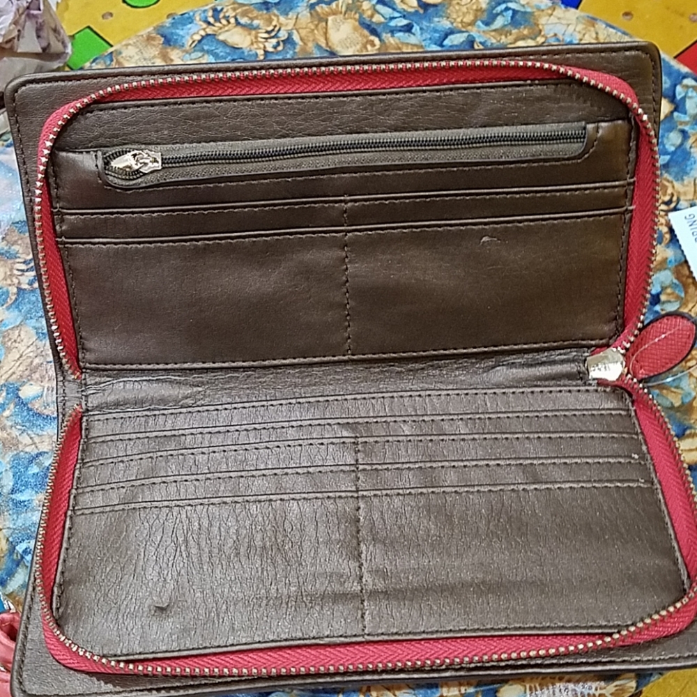 Purse - Picture 3 of 3